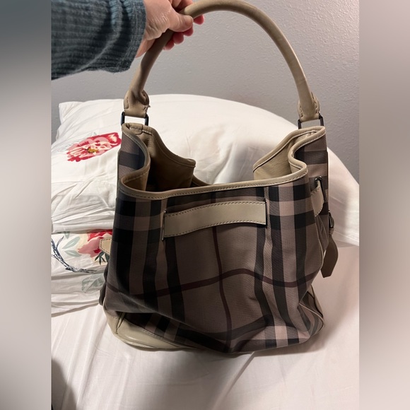 Burberry Nova Check Purse - Picture 6 of 7